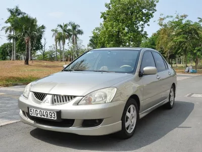123oto THAY KÍNH XE Ô TÔ Mitsubishi Lancer tại nhà